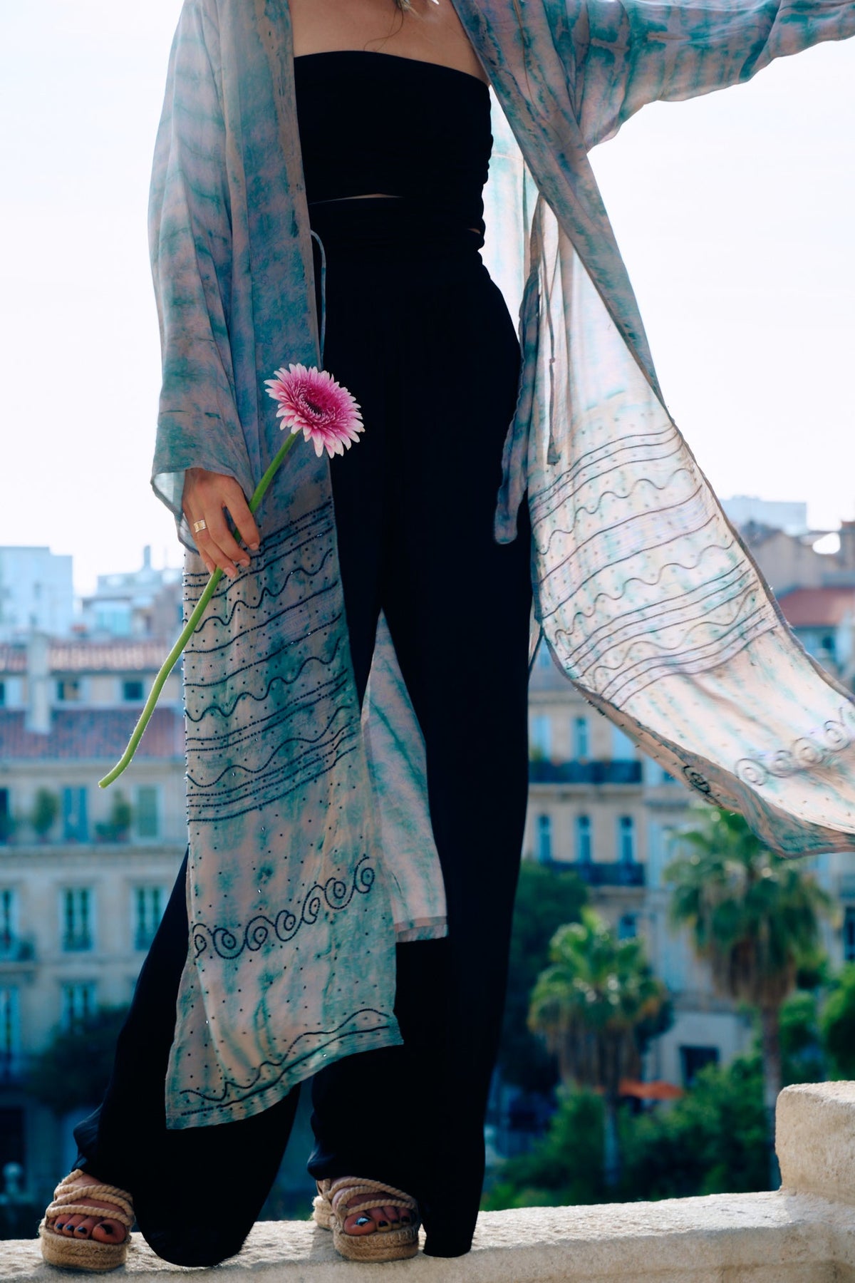 How to recognize a genuinely sustainable garment, hand-embroidered upcycled vintage sari silk, Yayavara Creation