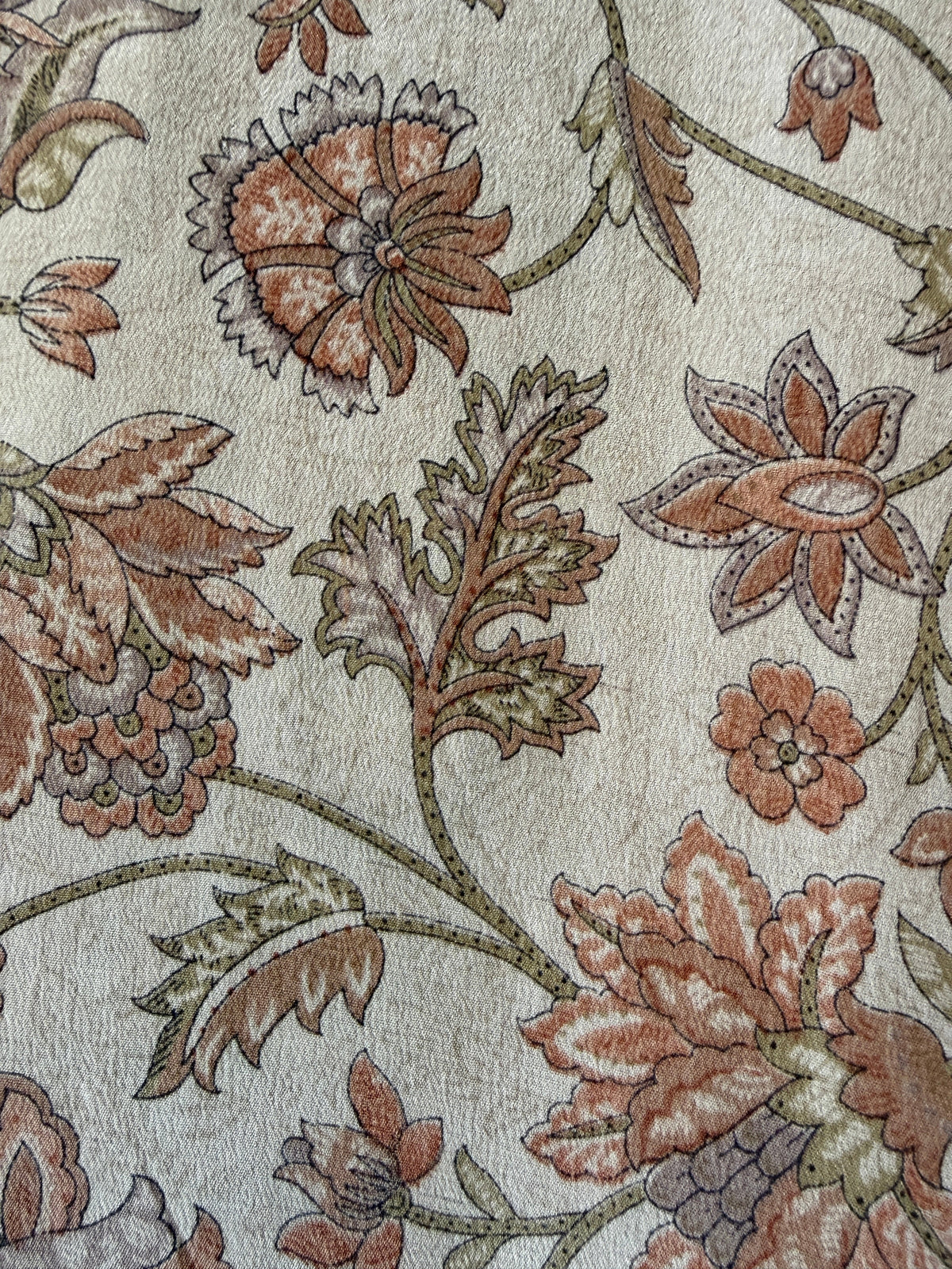 Vintage sari natural silk upcycled Yayavara Creation