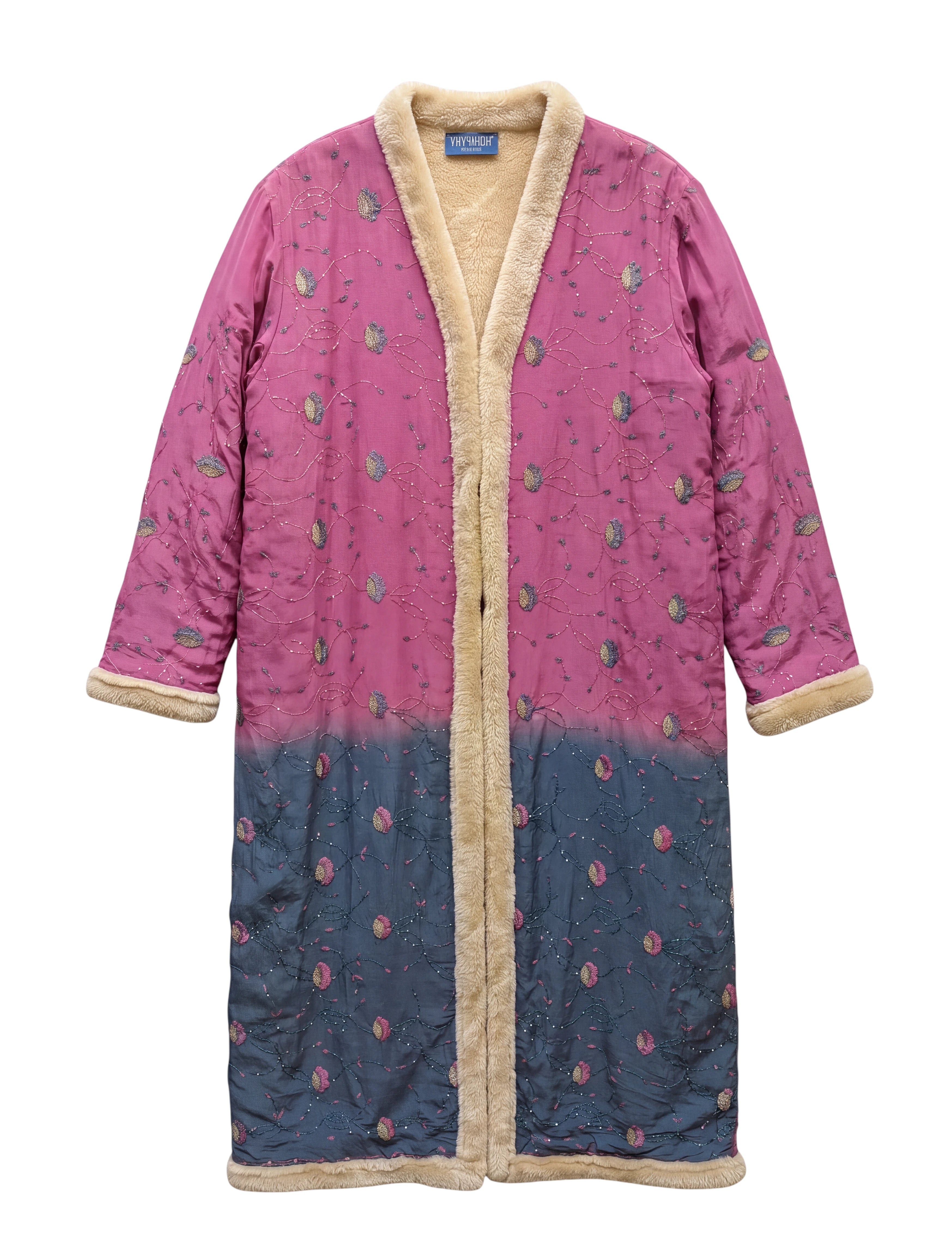 Flatlay frontside The Magical natural silk coat Yayavara Creation
