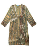 Flatlay frontside long sleeves silk kimono with handmade flowers embroideries
