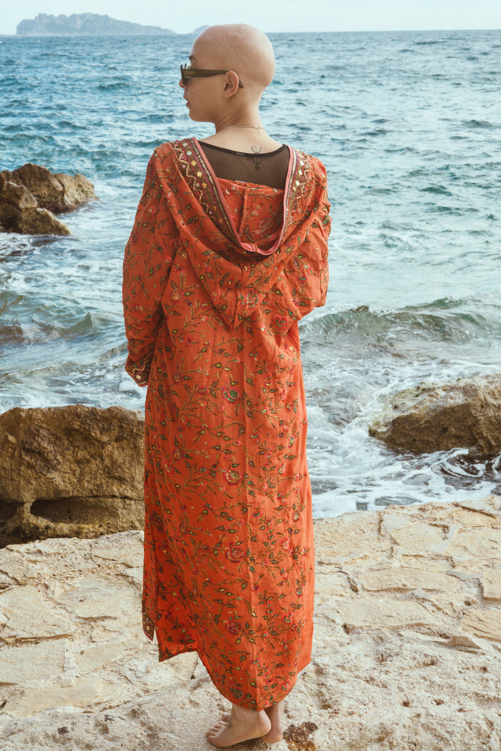 Flowers queen silk embroidered jacket