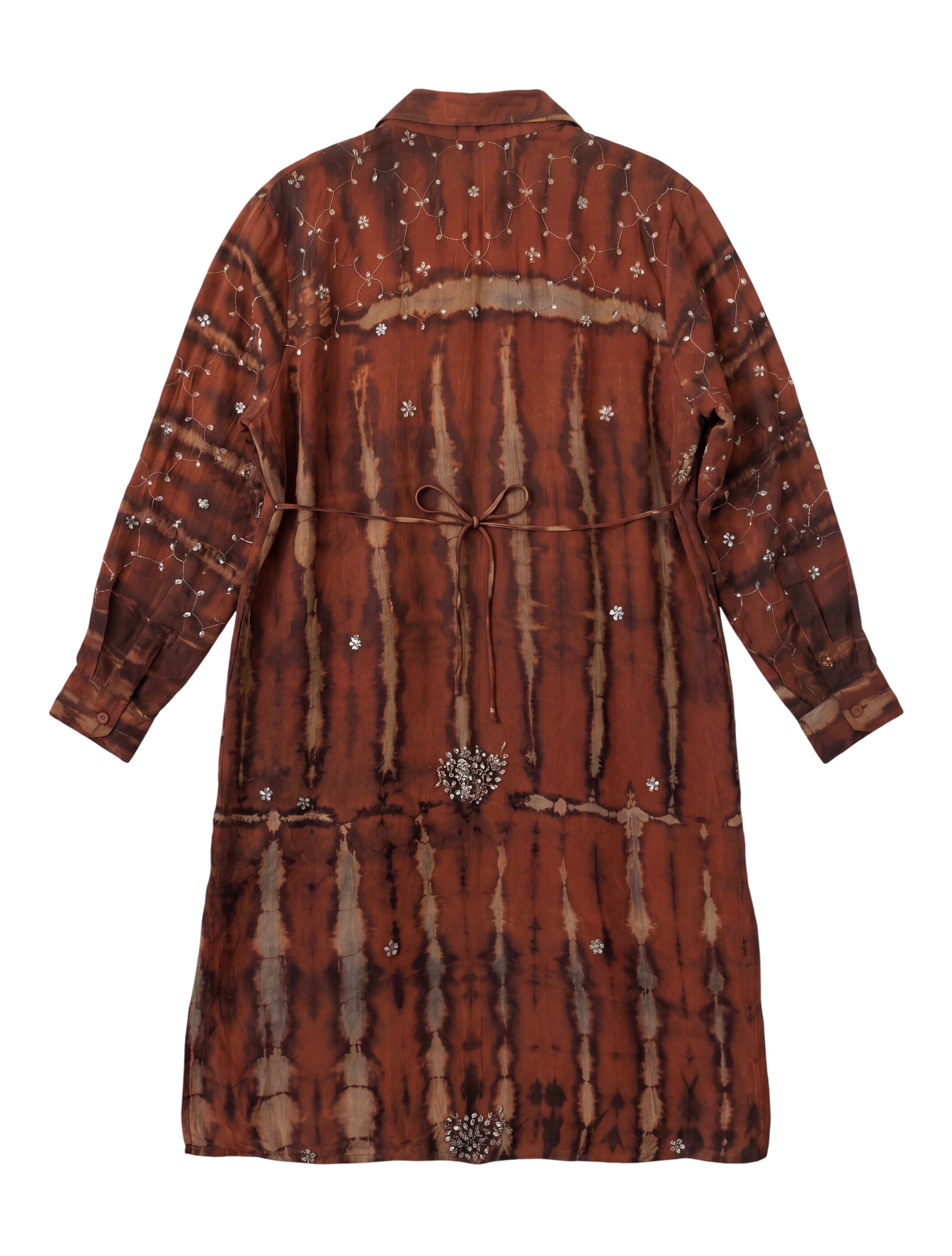 The Freedom longue robe portefeuille en soie et broderies à la main pièce unique au monde mode éco responsable upcycling de sari vintage par Yayavara Creation Mode Française