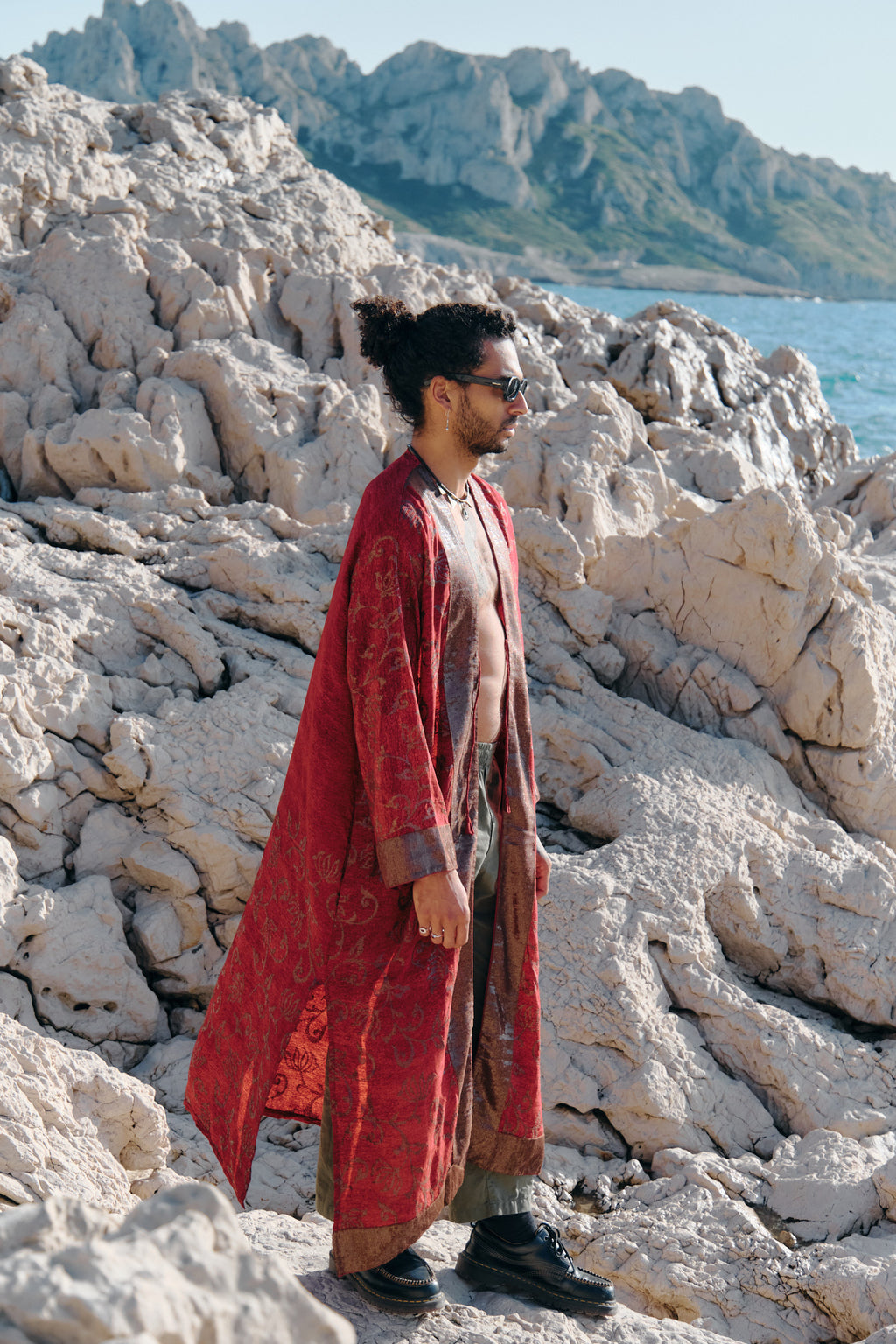 Yayavara Creation Red Sun upcycled unisex kimono