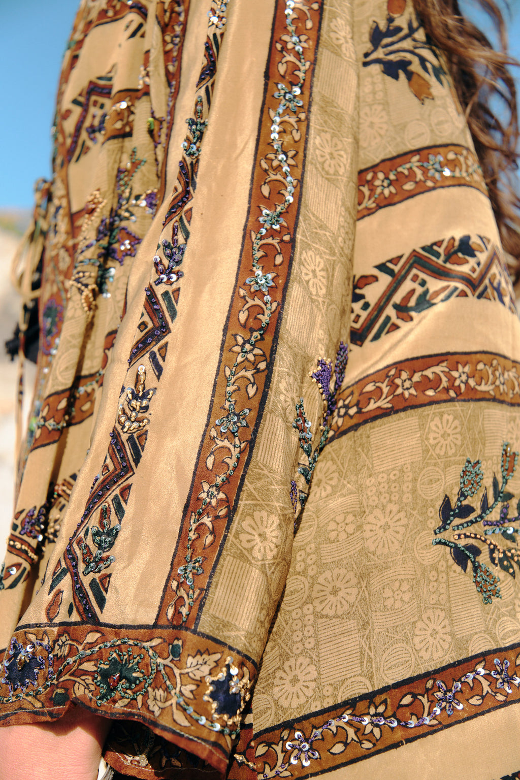 Yayavara Creation The unique Desert sun unisex beige brown embroidered silk hooded kimono
